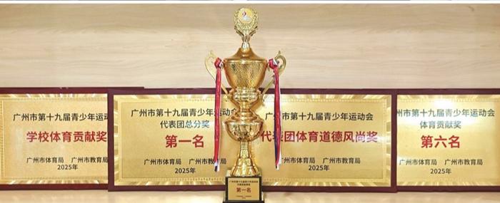 中国队前途光明！，Doinb新星比赛规则变更表现突出气势如虹延续