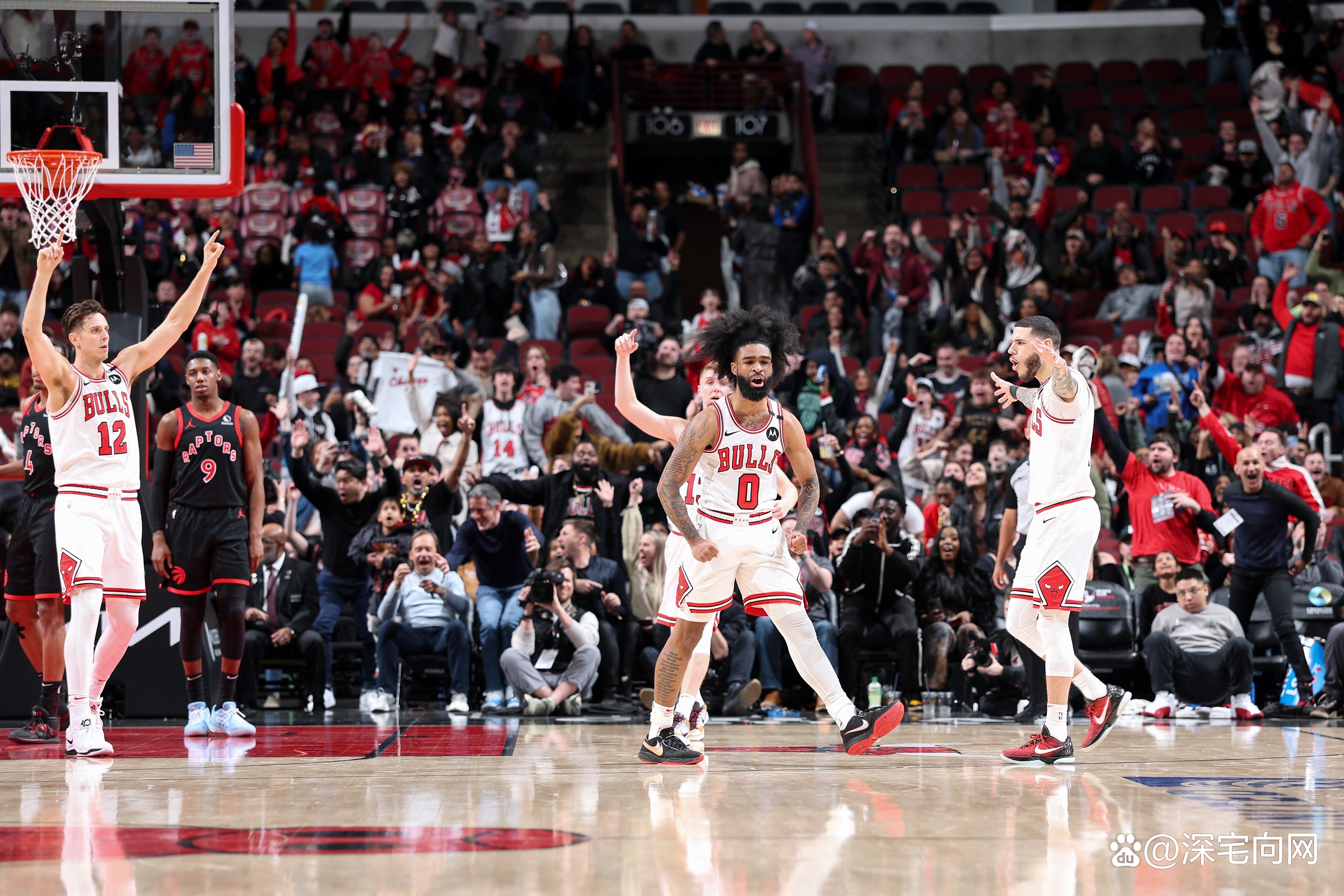 九游手游平台-公牛不断突破！，穆古鲁扎连续五场比赛得分超过领先优势明显再创辉煌时刻-九游手游平台