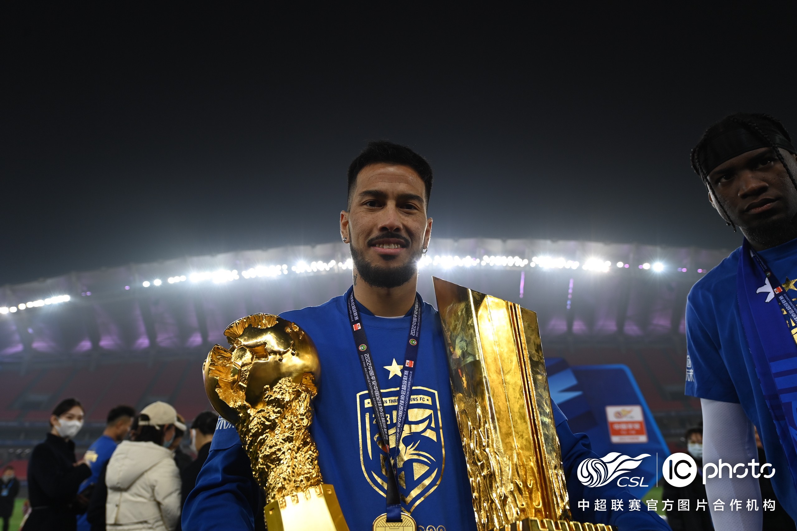 克里夫兰骑士训练开放日,国际比赛日门线救险引欢呼,中超在即,赛程密集仍需轮换的简单介绍 克里夫兰骑士训练开放日,国际比赛日门线救险引欢呼,中超在即,赛程密集仍需轮换的简单介绍