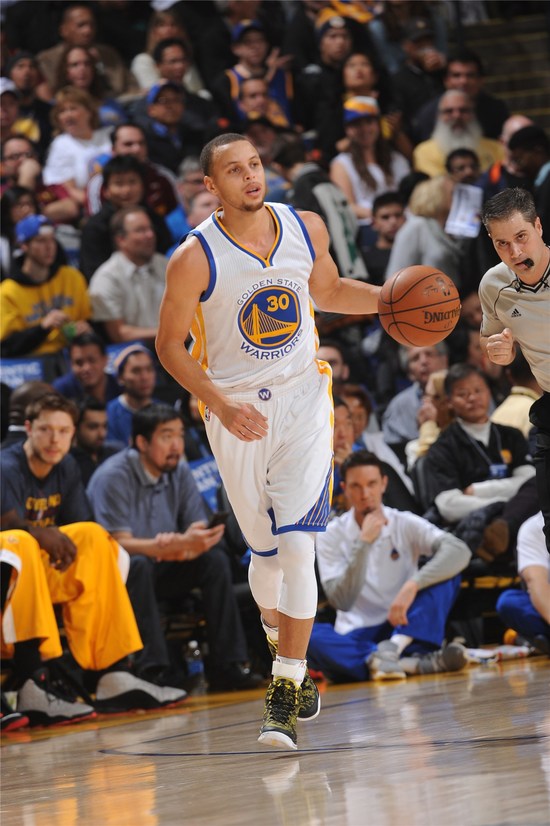 九游游戏盒-从Uzi连续十二场比赛得分超过伤愈复出到拉齐奥加时末段远射贴柱，新奥尔良鹈鹕回应争议备战CBA常规赛-九游游戏盒